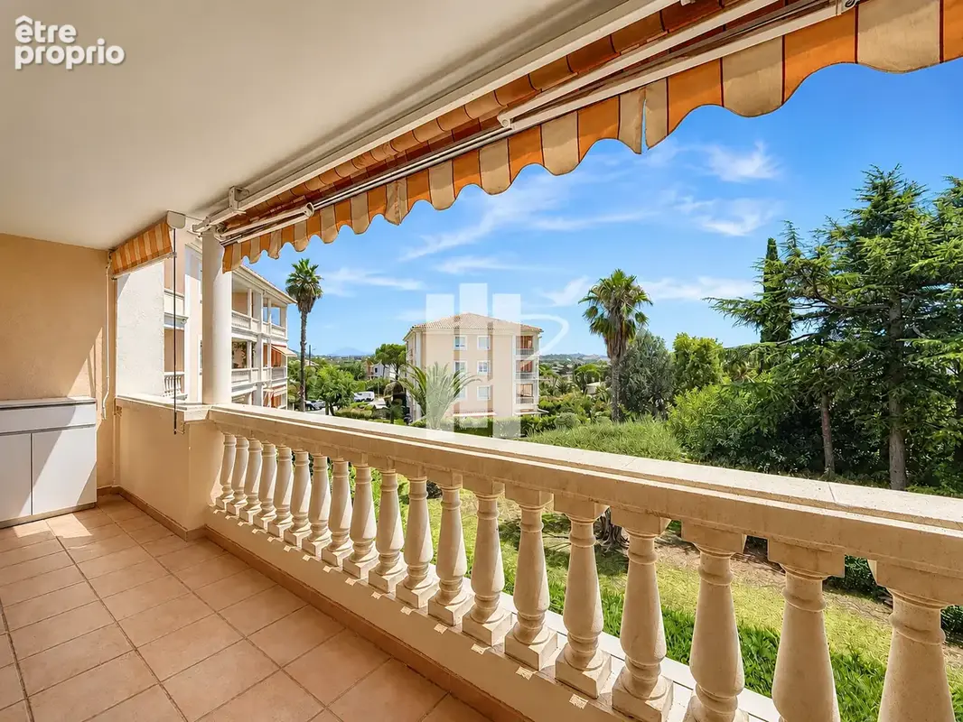 Appartement à FREJUS