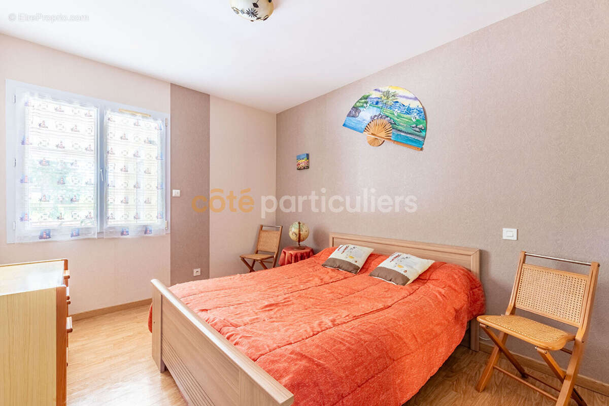 Saint-prouant --  maison 3 chambres -- cadre paisible - photo 9