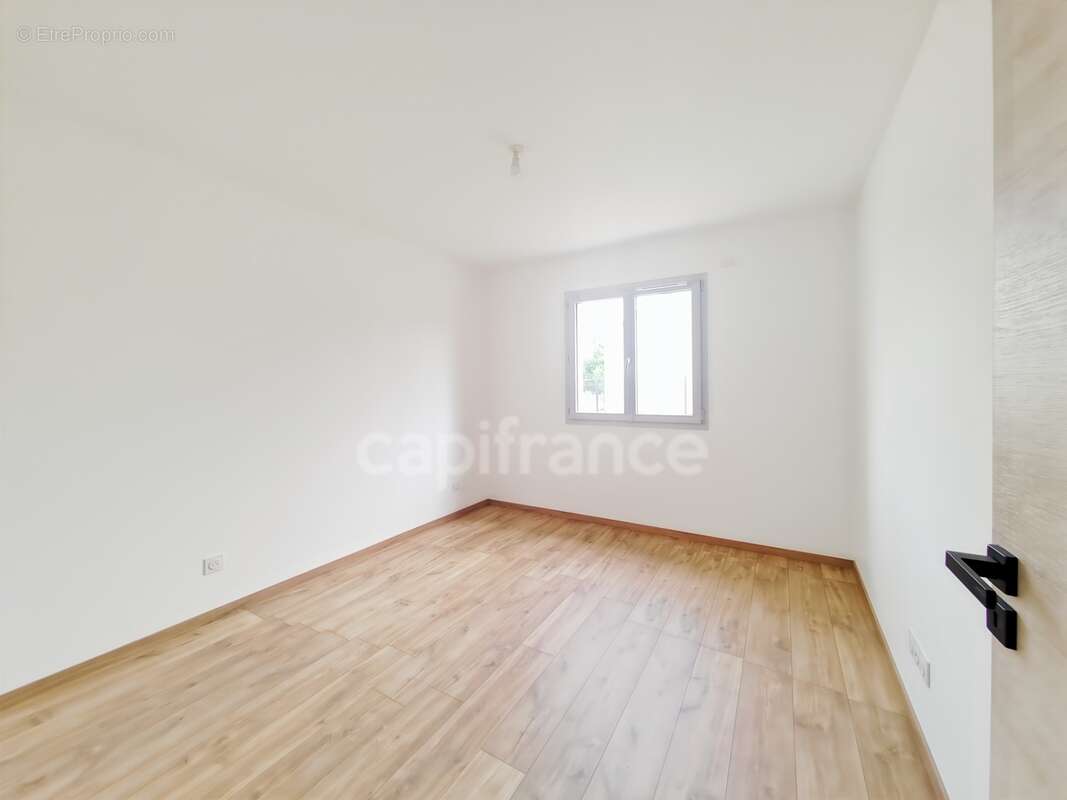 A vendre à Demigny (71) maison neuve de 146 m² 6 pièces 4 chambres 684 m² de terrain ! - photo 11