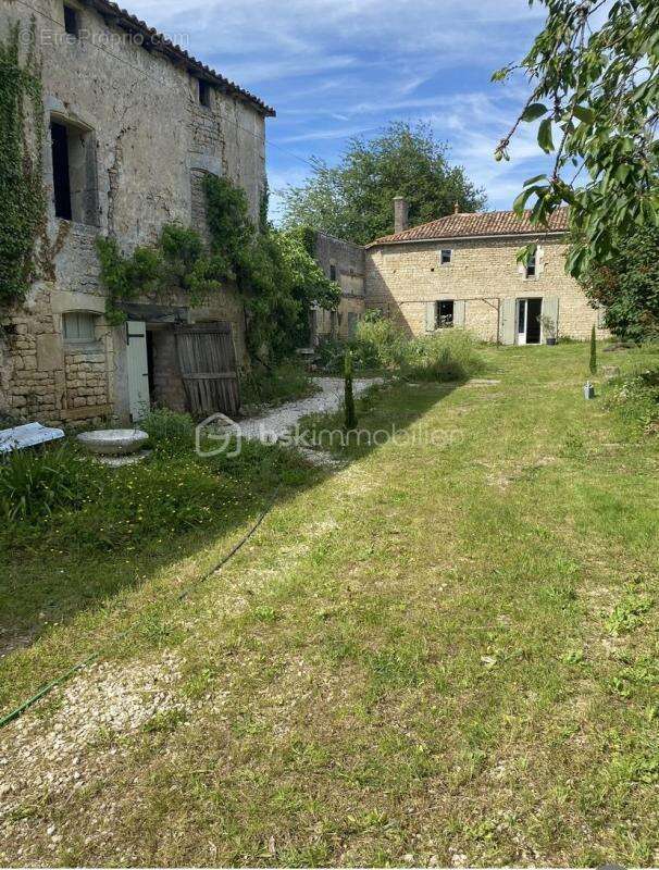 Maison à GOURNAY-LOIZE