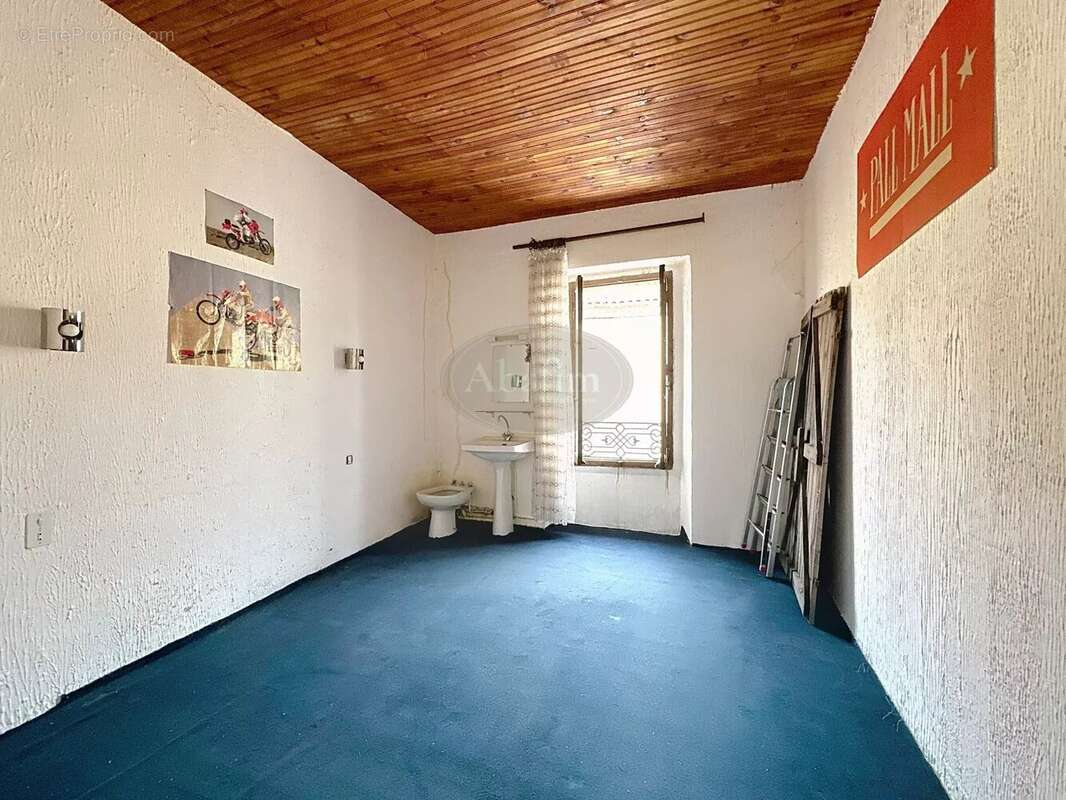 Maison à TRIE-SUR-BAISE