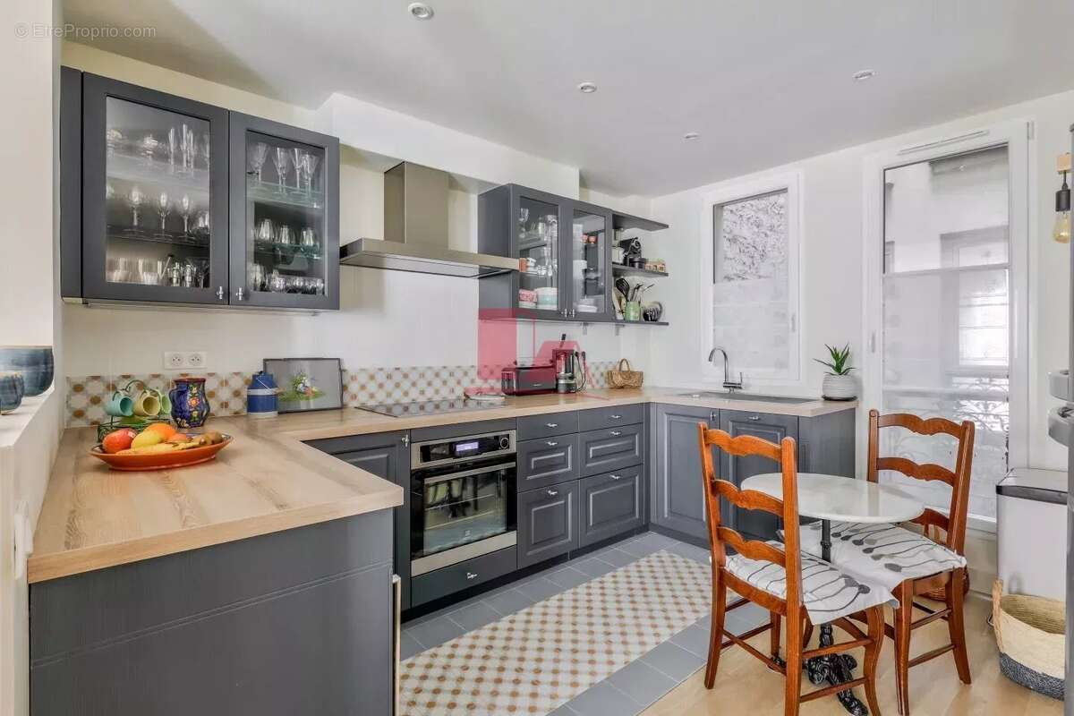 Appartement à ISSY-LES-MOULINEAUX