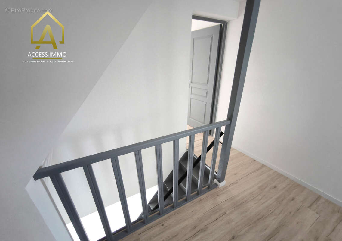 Maison à VIEUX-CONDE