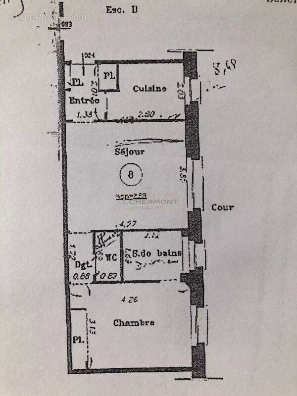 Appartement à PARIS-16E