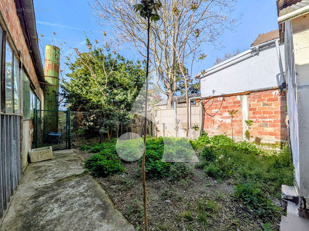 Maison à LA FRETTE-SUR-SEINE