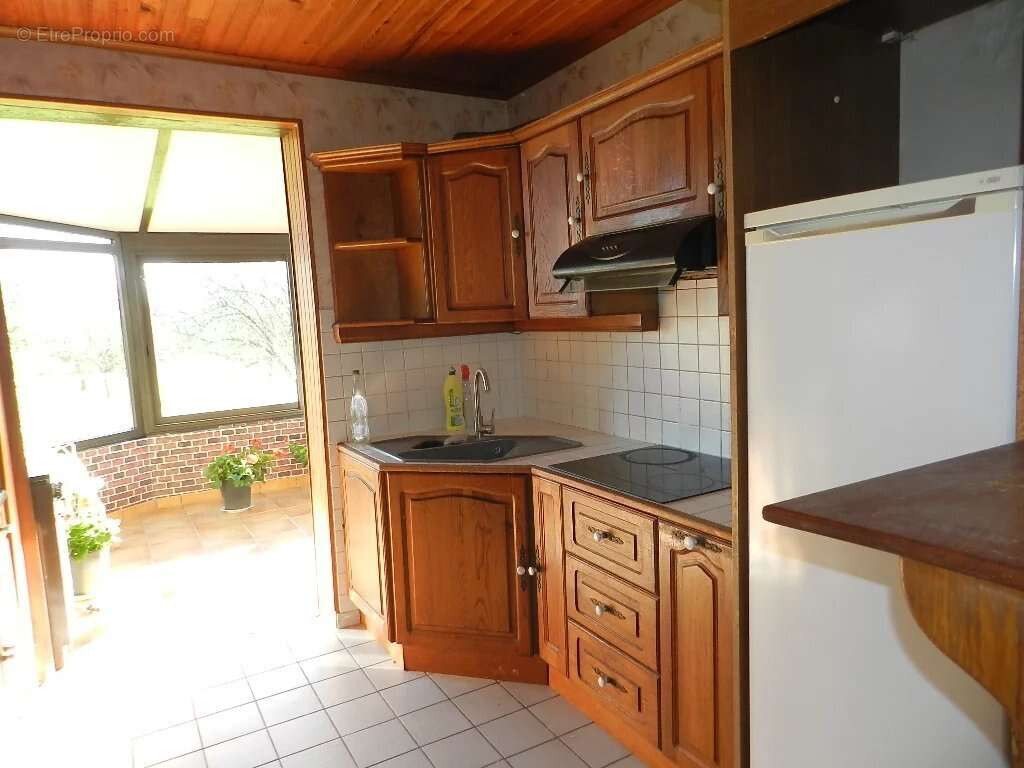 Maison à SAINT-PIERRE-SUR-DIVES