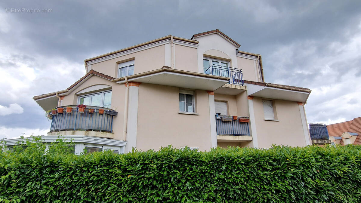 Appartement à ROISSY-EN-FRANCE