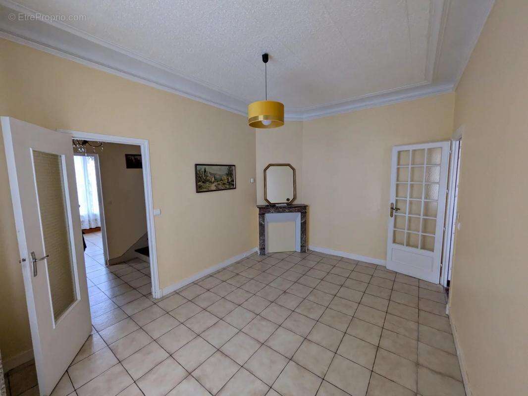 Maison à LIVRY-GARGAN