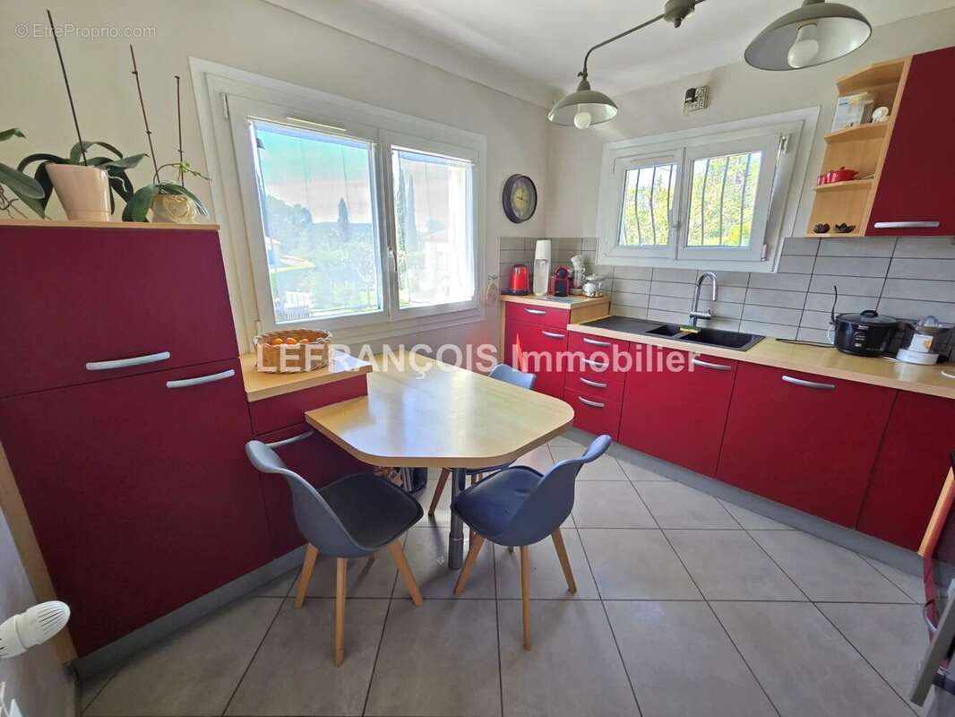 Maison à PEYMEINADE