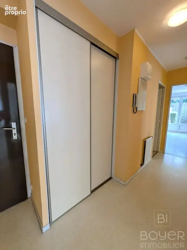 VITRE - Appartement T3 terrasse et garage - photo 5