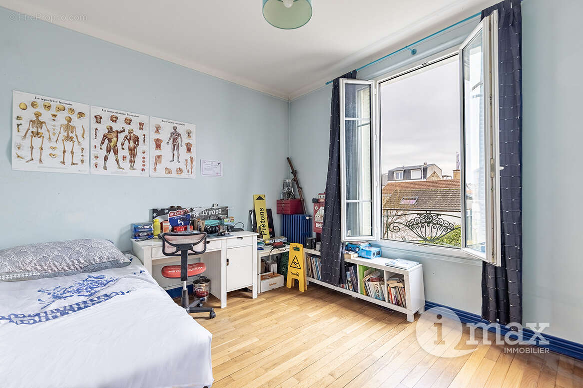 Maison à ASNIERES-SUR-SEINE