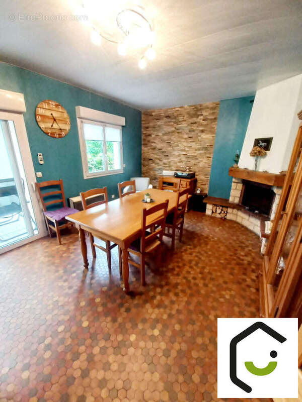 Maison 138 m² à Etelfay  - photo 2