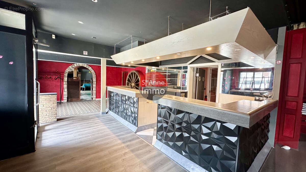 Caulieres - immeuble commerciale - restaurant - 2 appartements - photo 3