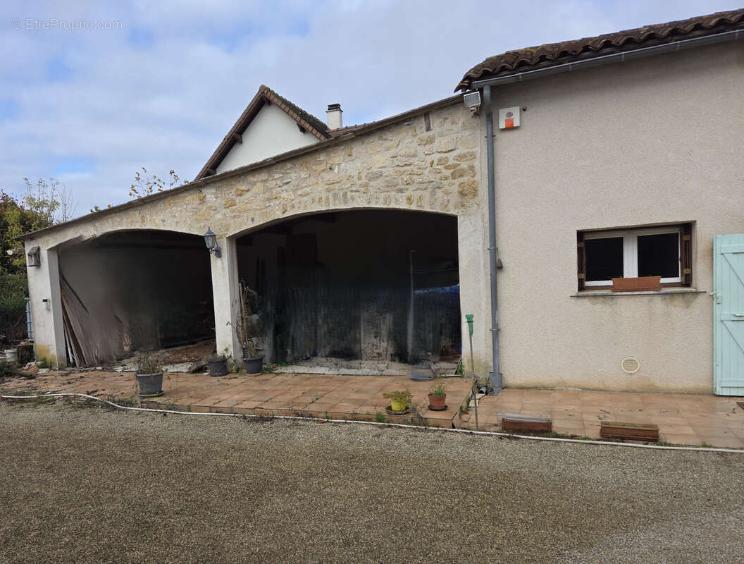 Maison à SAINT-BENOIT