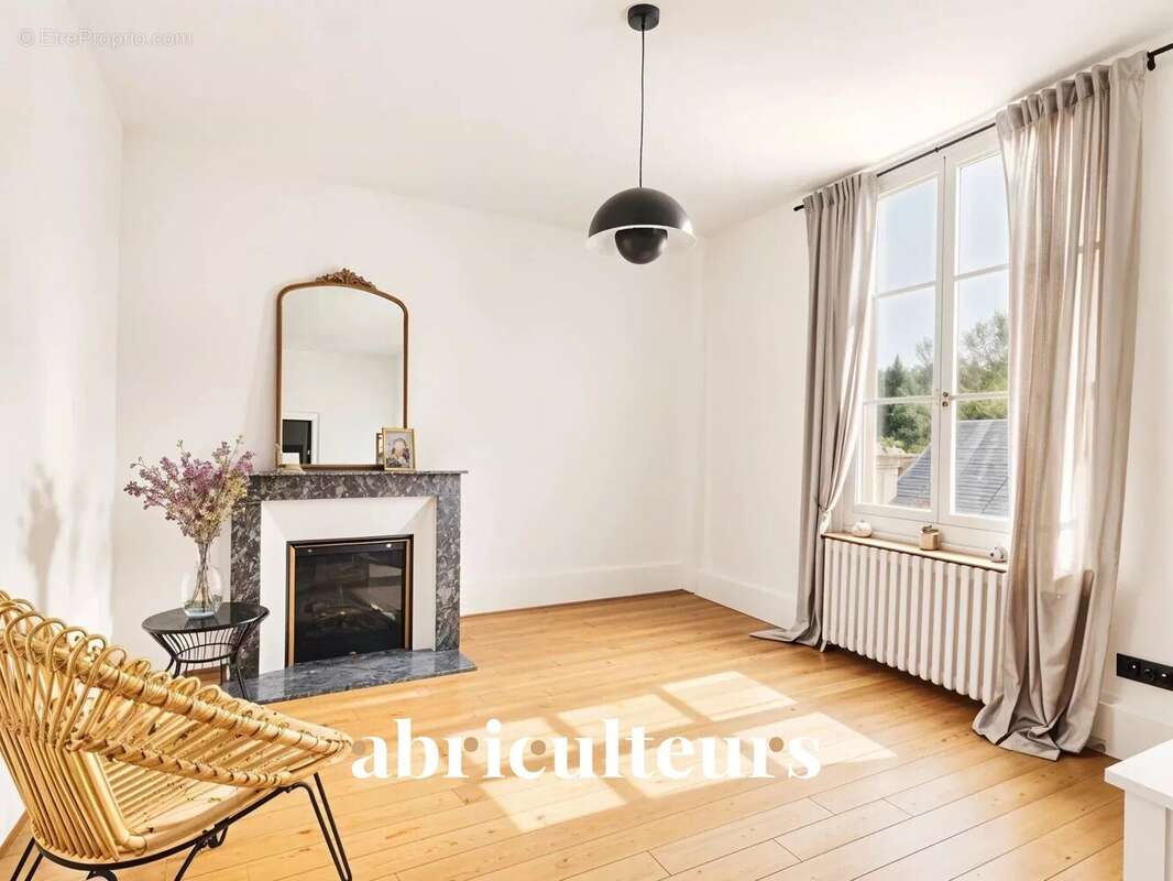 Maison à FRESNOY-LA-RIVIERE