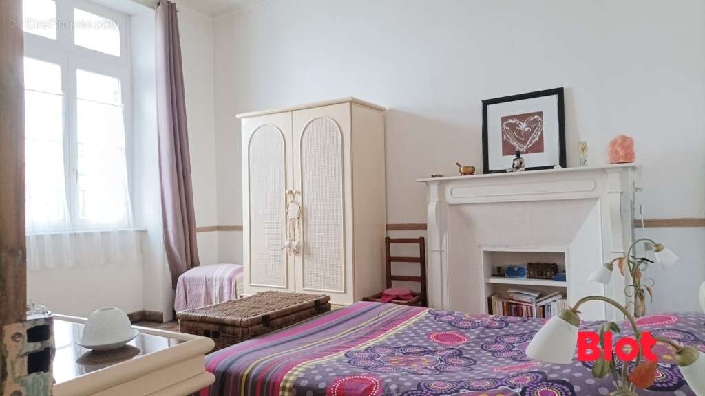 Maison à SAINT-AUBIN-DU-CORMIER