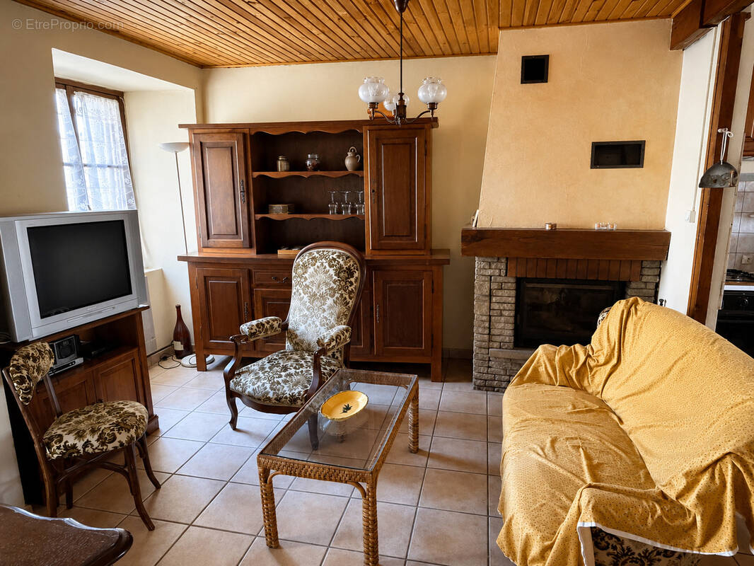 Maison à LANGOGNE