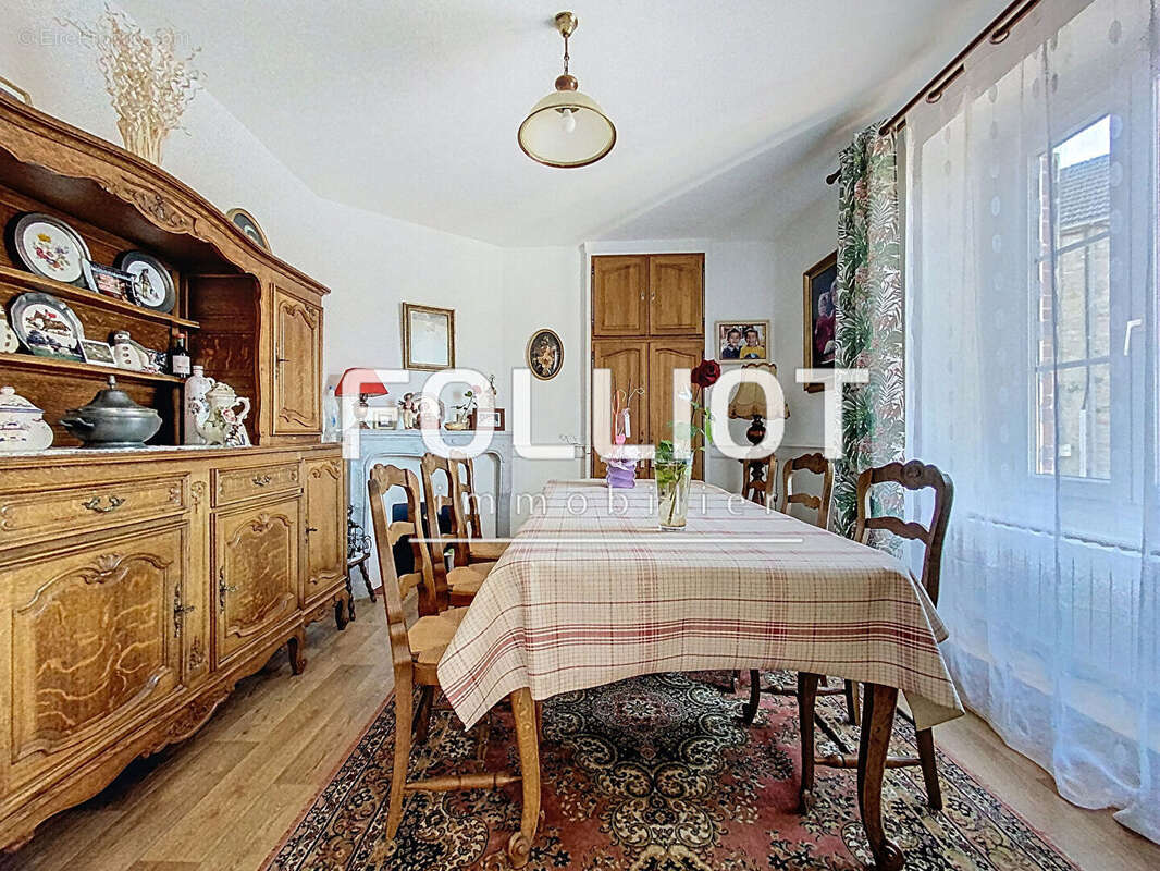 Maison à BRICQUEBEC