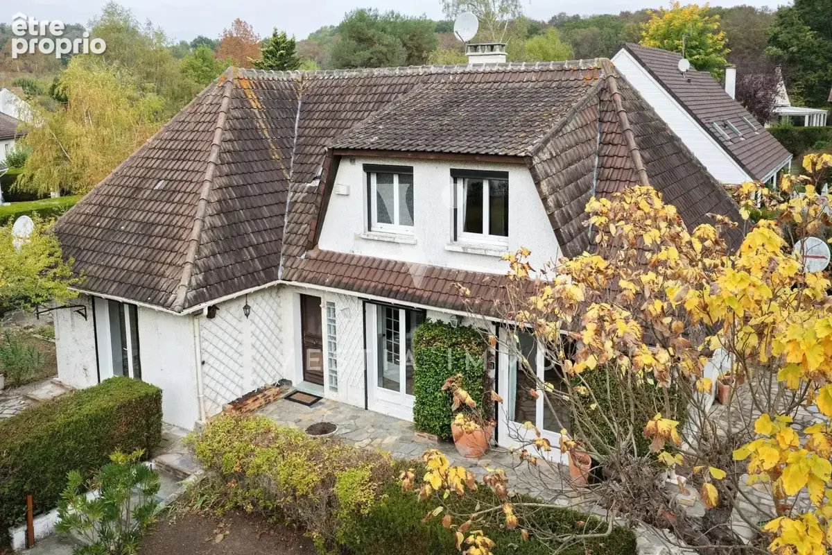 EST ST-ARNOULT-EN-Y - Maison à rénover 137 m² 5 CH -Terrain 1 032 m² proche DPE D - photo 2