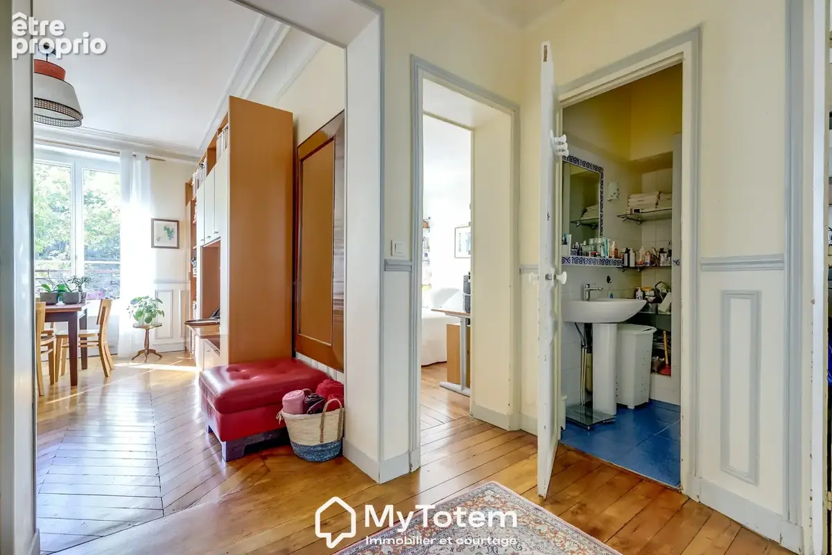 Appartement à PARIS-12E