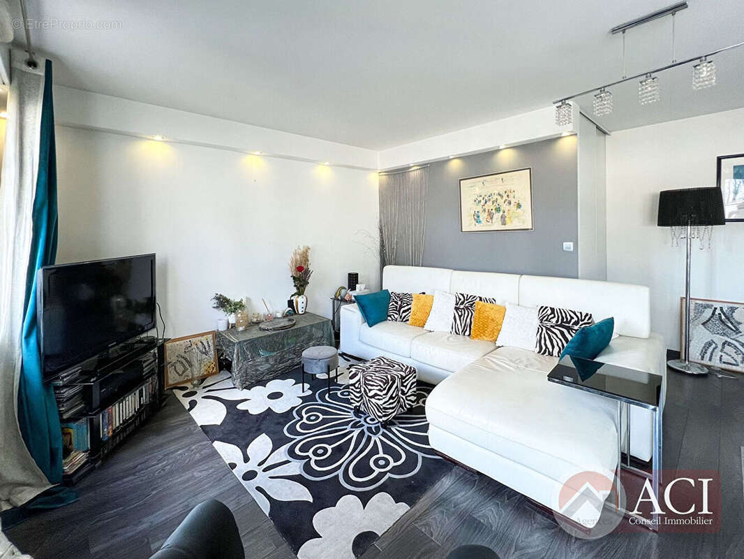 Appartement à SAINT-BRICE-SOUS-FORET