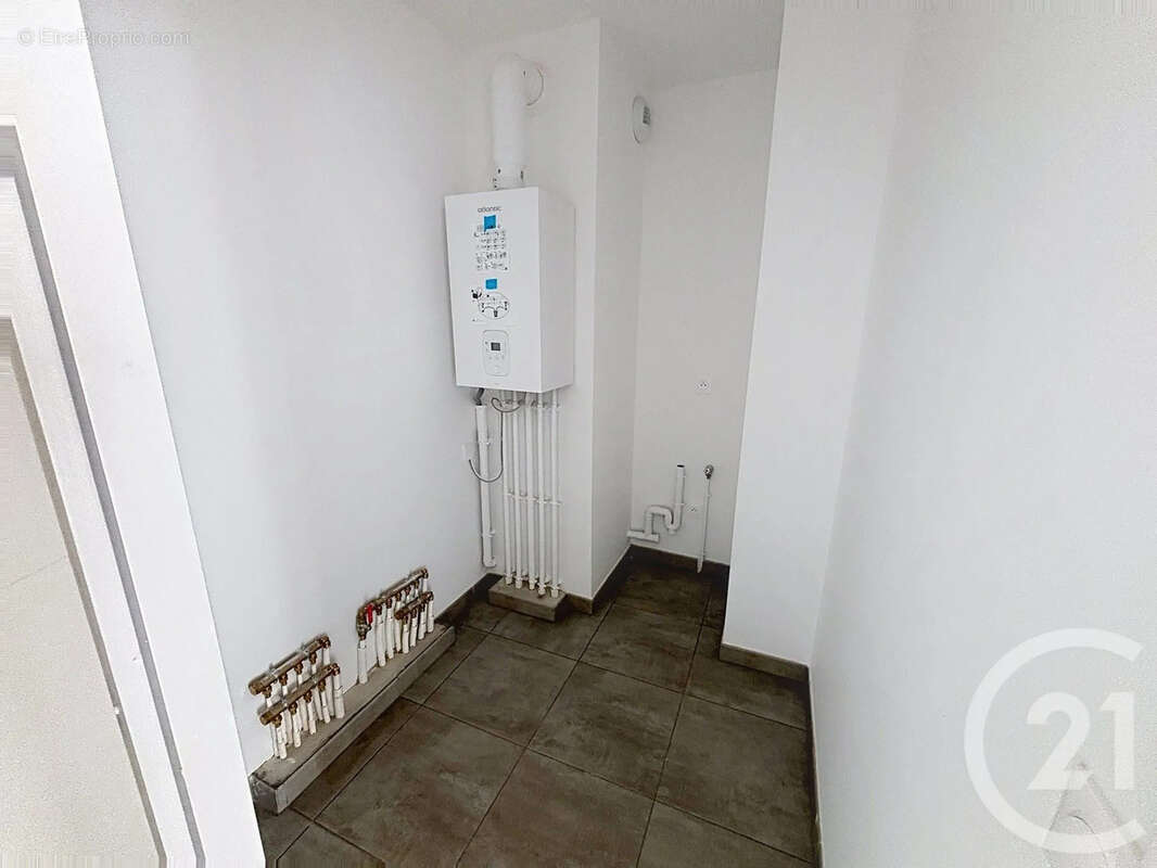 Appartement 70 m² à Epernay  - photo 7