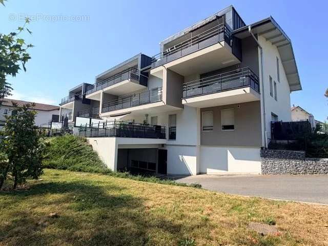 Appartement à NEYDENS