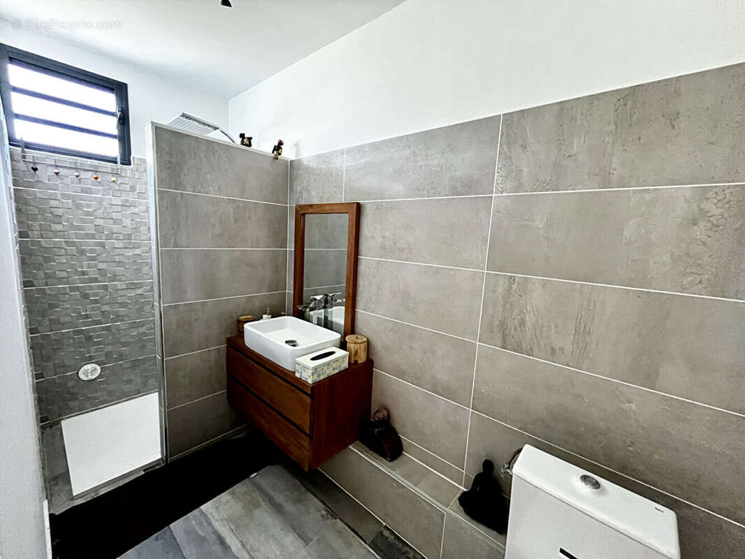 Maison à SAINT-DENIS