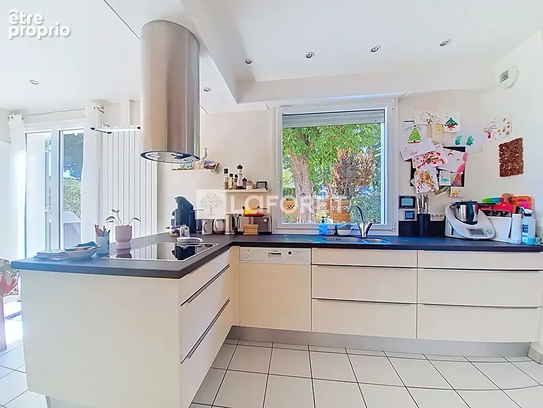 Maison Verneuil Sur Seine 7 pièce(s) 157 m2 - photo 6