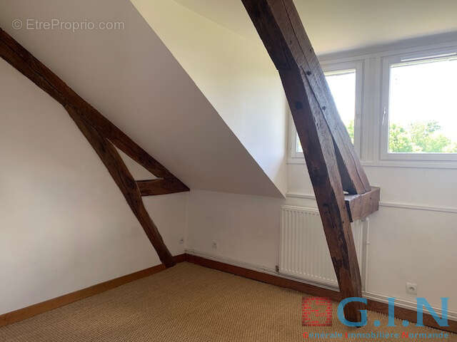 Appartement à SAINT-PIERRE-LES-ELBEUF
