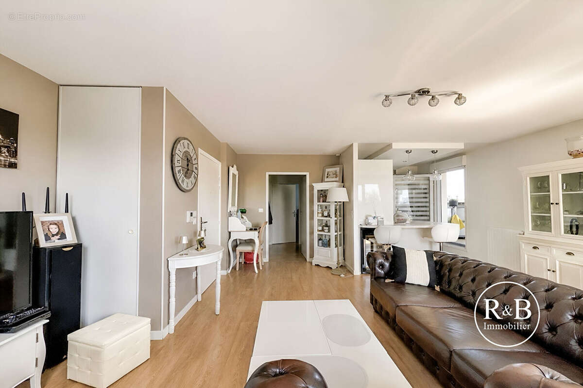 Appartement Standing Élancourt 4 pièce(s) 80 m2 - photo 7