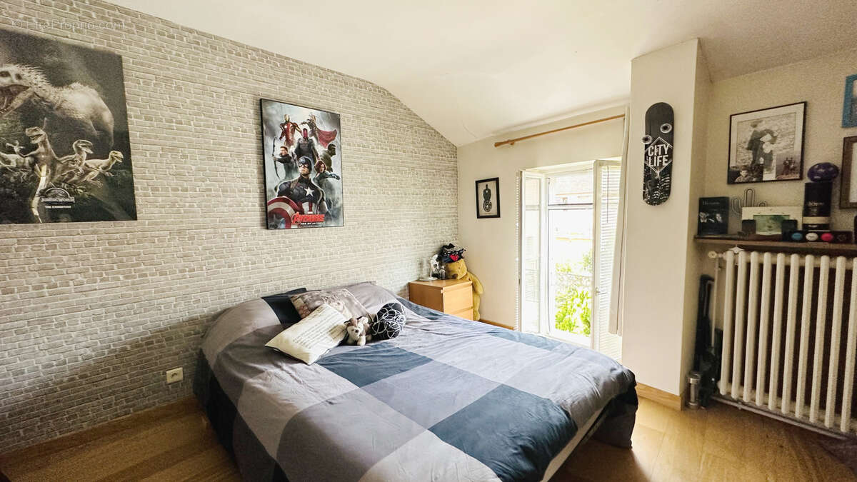 Maison à SAMOIS-SUR-SEINE