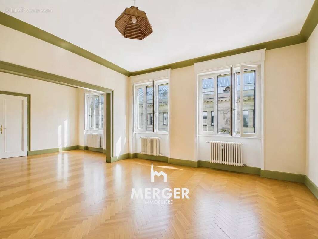 8 pieces 185m²  usage mixte possible - photo 4