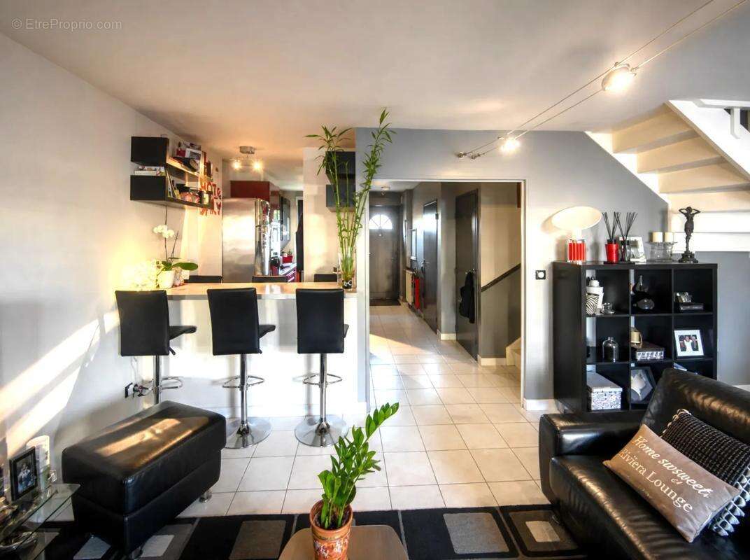 Maison 94 m² à Forges-Les-Bains  - photo 5