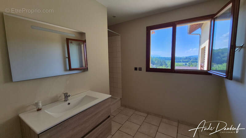 Maison à HAUTEVILLE-SUR-FIER