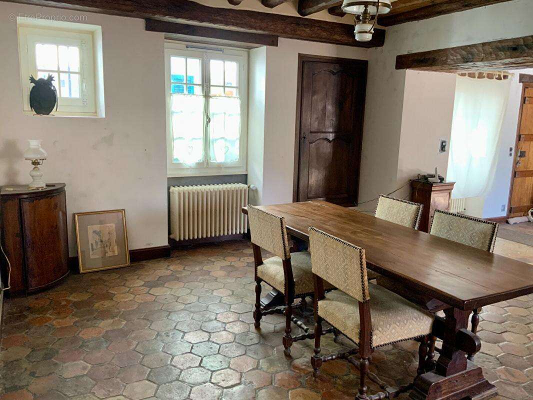 Maison à SAMOIS-SUR-SEINE