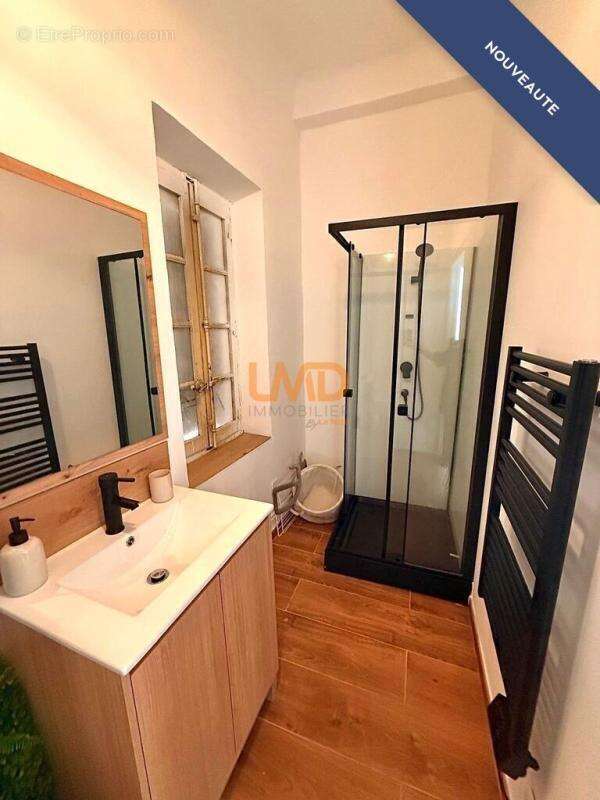 Appartement à LE MUY