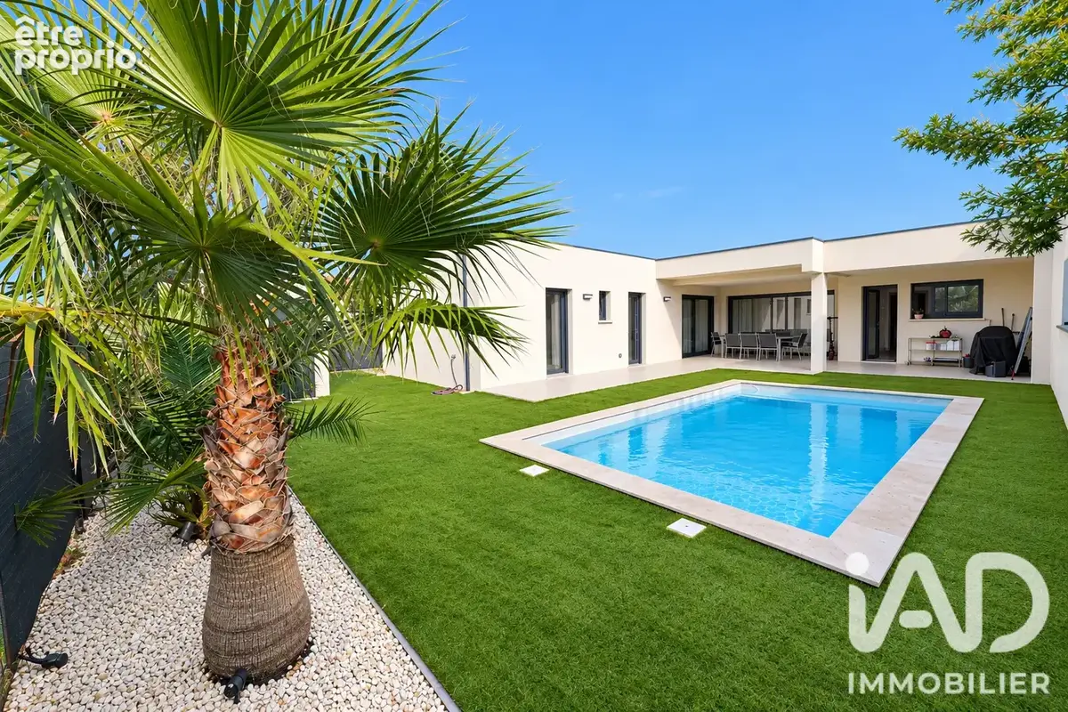 Photo 1 - Maison à MONTELIMAR