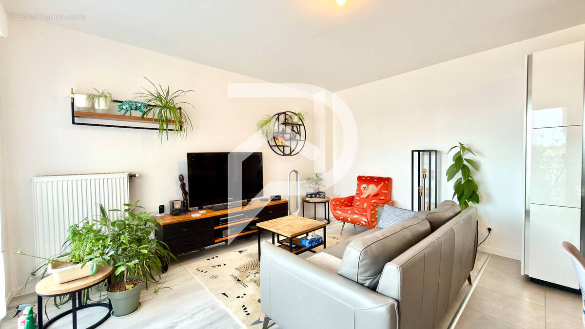 Appartement à AULNAY-SOUS-BOIS