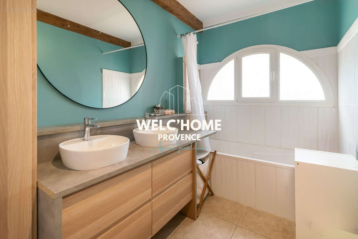 Maison à SAINT-JULIEN