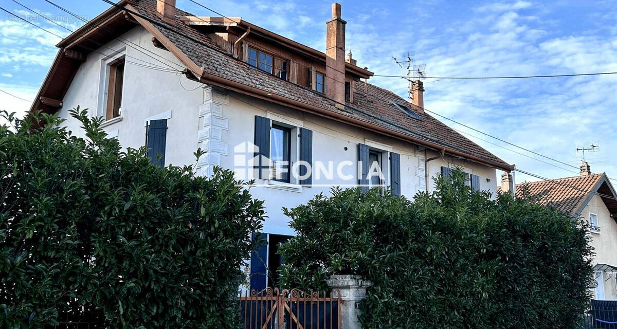 Appartement à AMBILLY