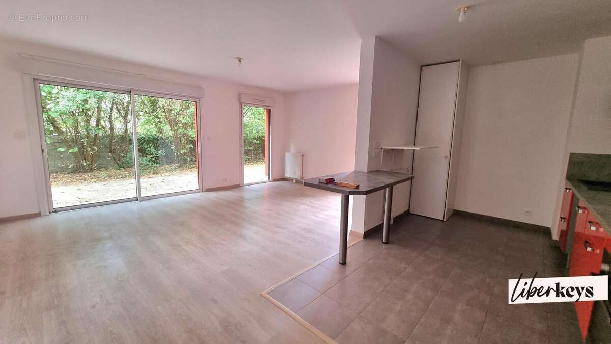 Appartement T2 centre ville Sautron avec jardin - photo 2
