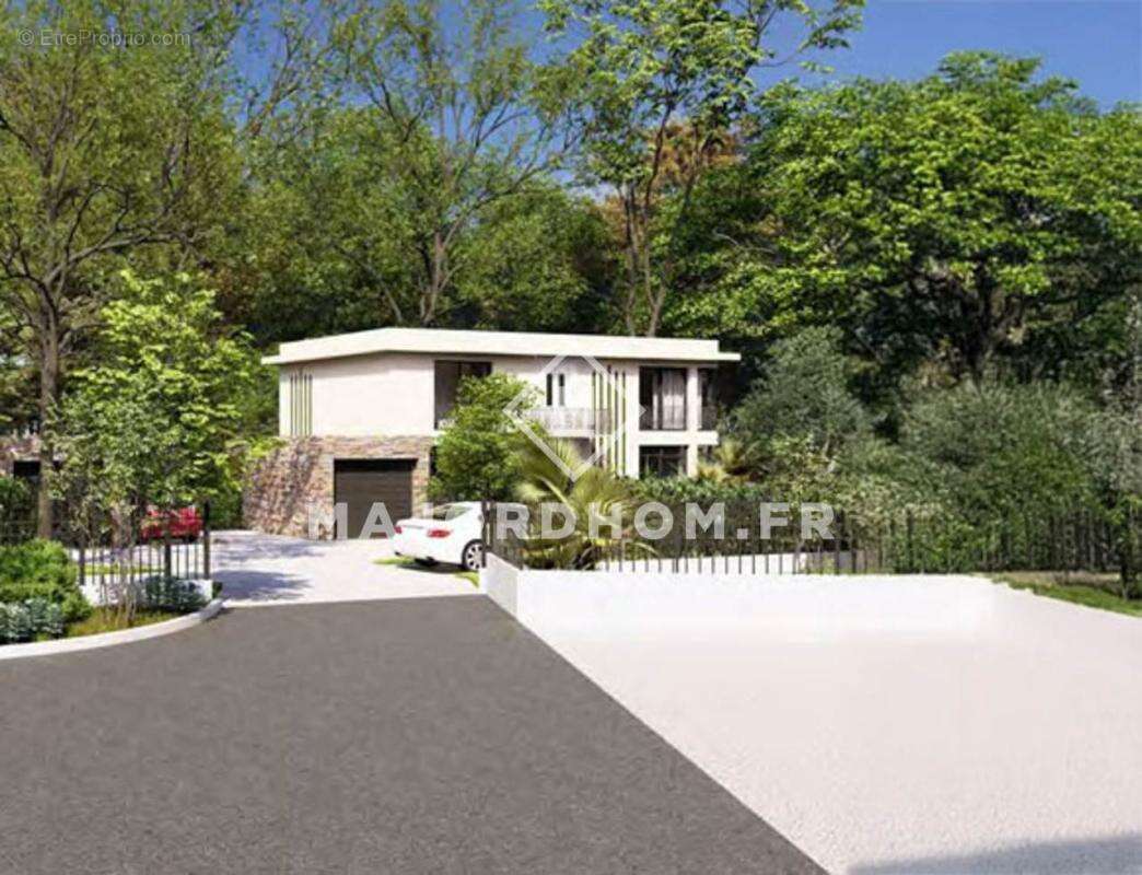 Maison à ENSUES-LA-REDONNE