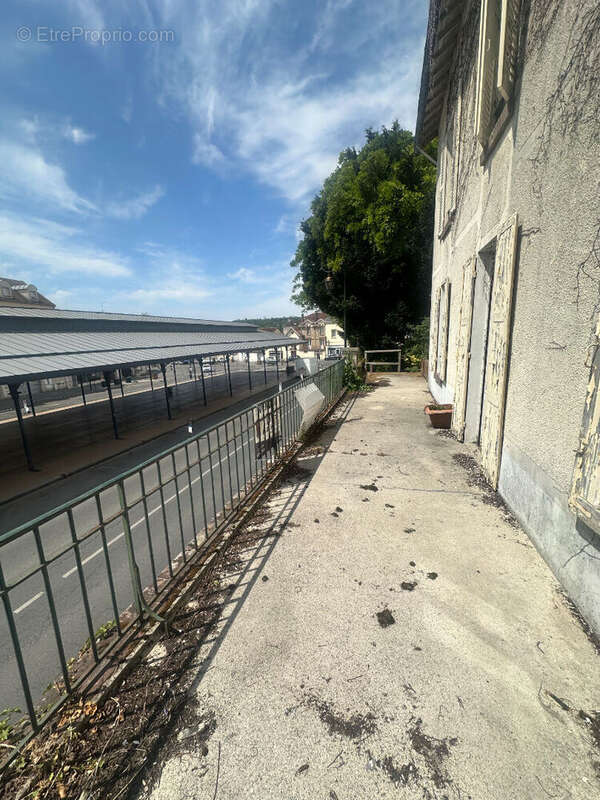 Maison à COULOMMIERS