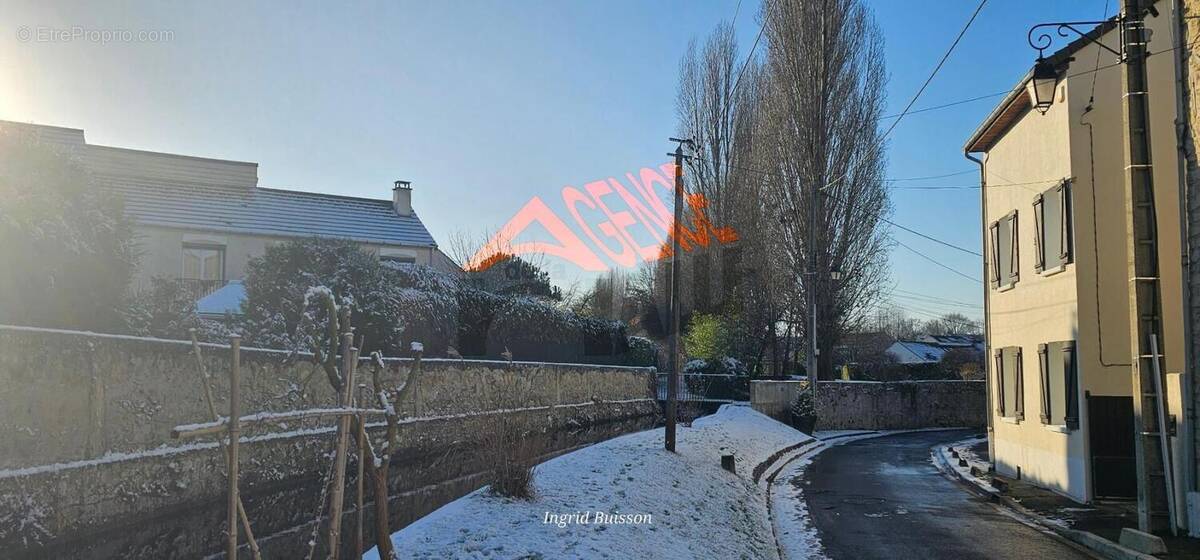 Maison à ASNIERES-SUR-OISE