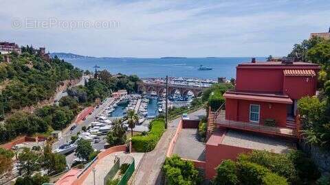 Maison à THEOULE-SUR-MER