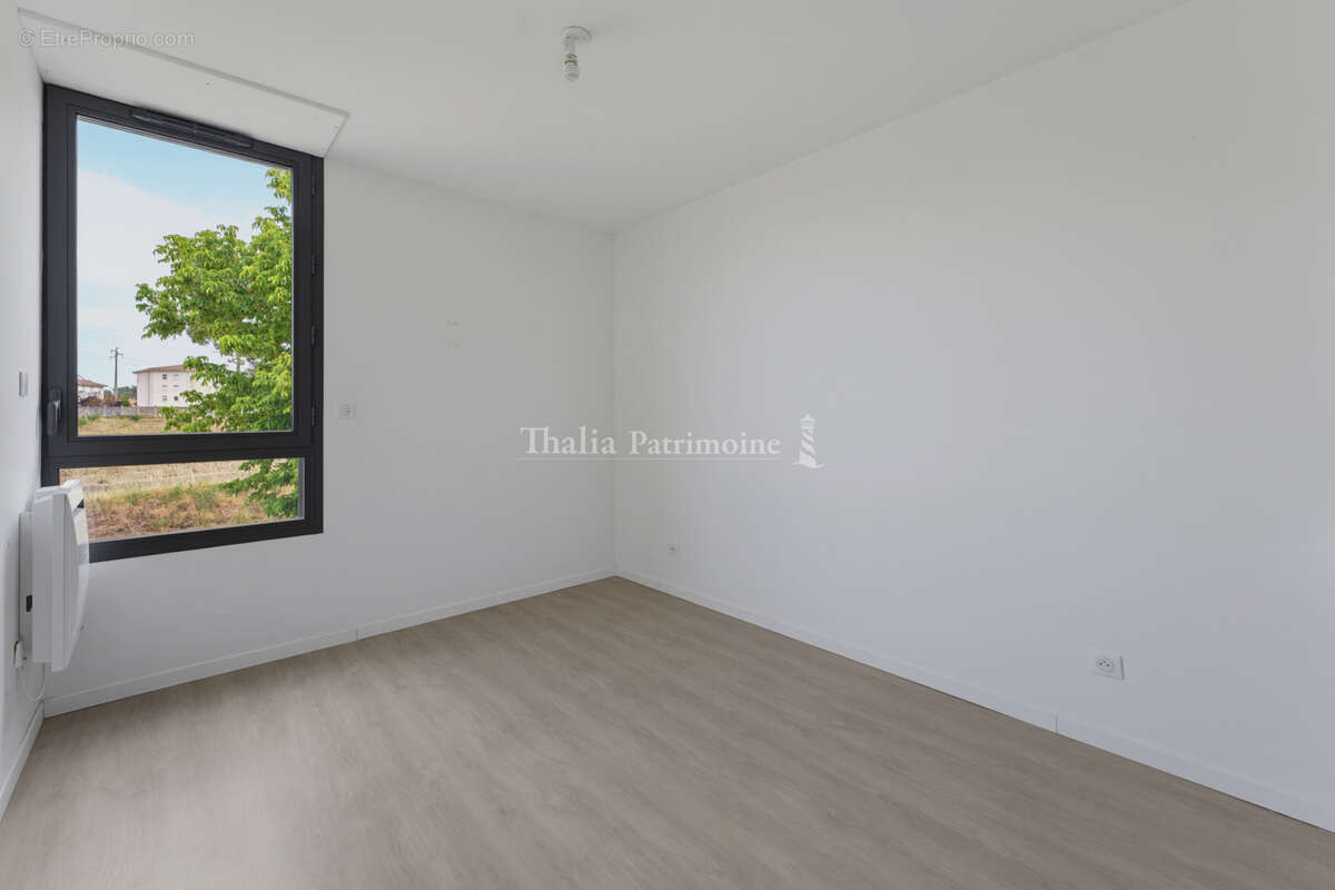 Superbe villa contemporaine au calme   Pessac (proche Mérignac Arlac) - photo 9