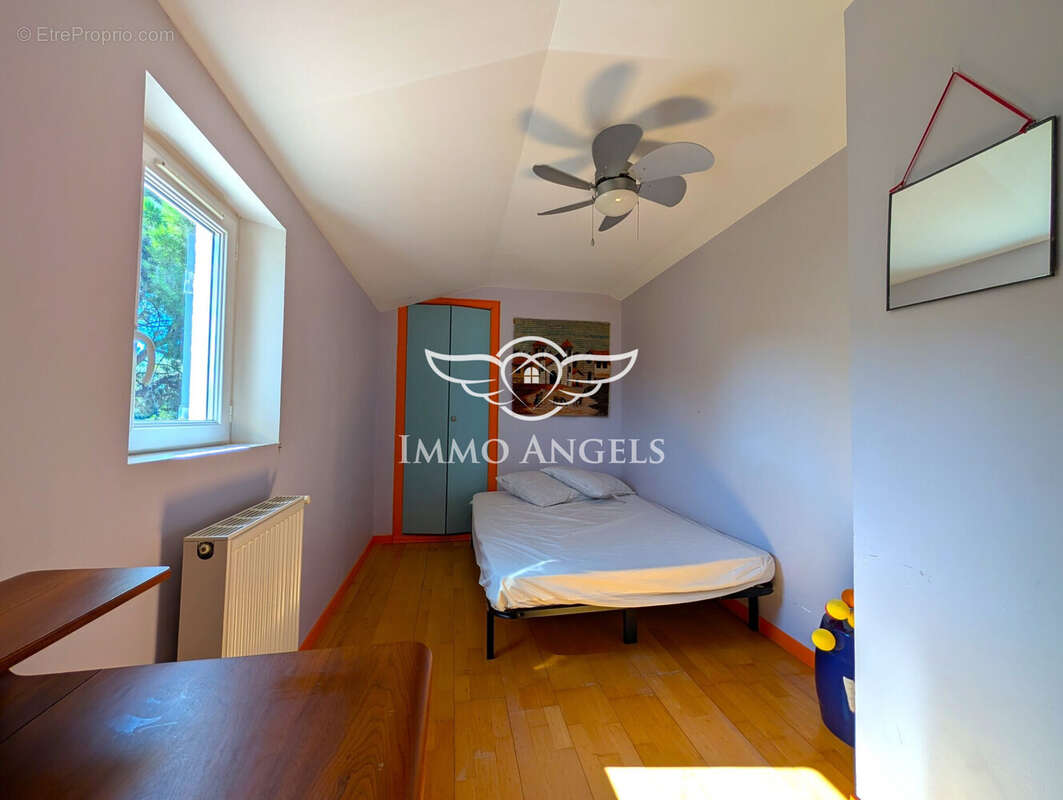 Maison à SAINT-JEAN-DE-VEDAS