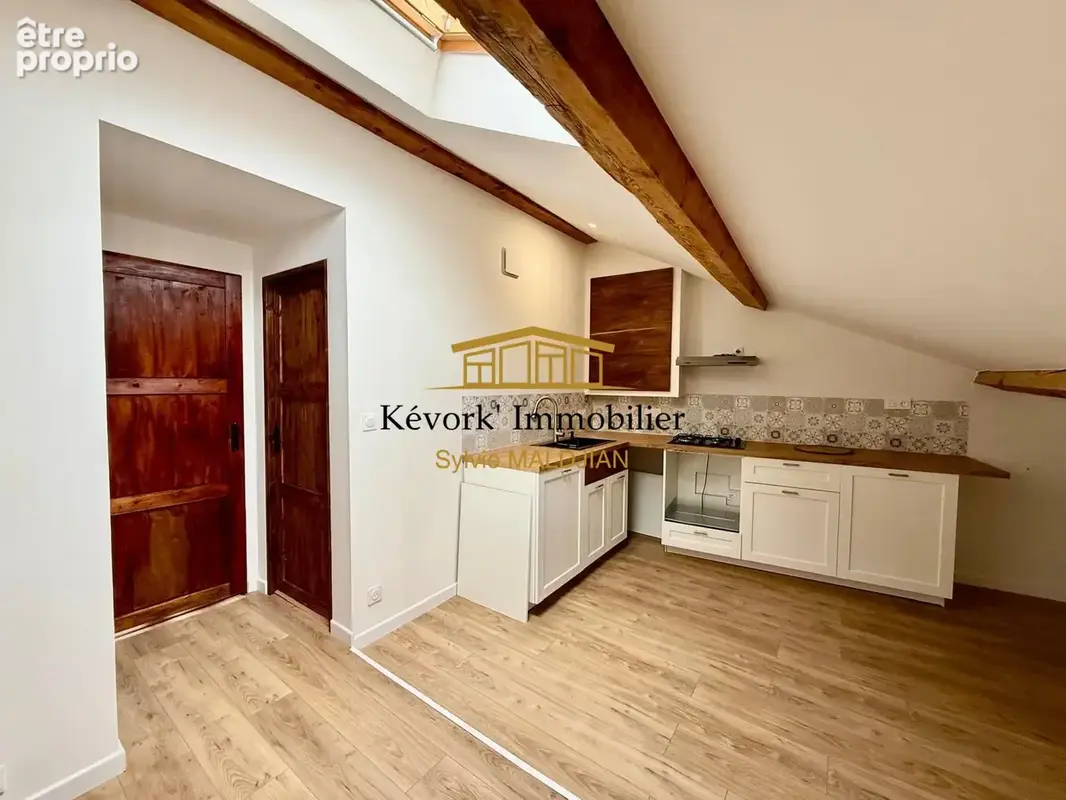 Appartement 135 m² à vendre à Bourg-Les-Valence (26500) - photo 9