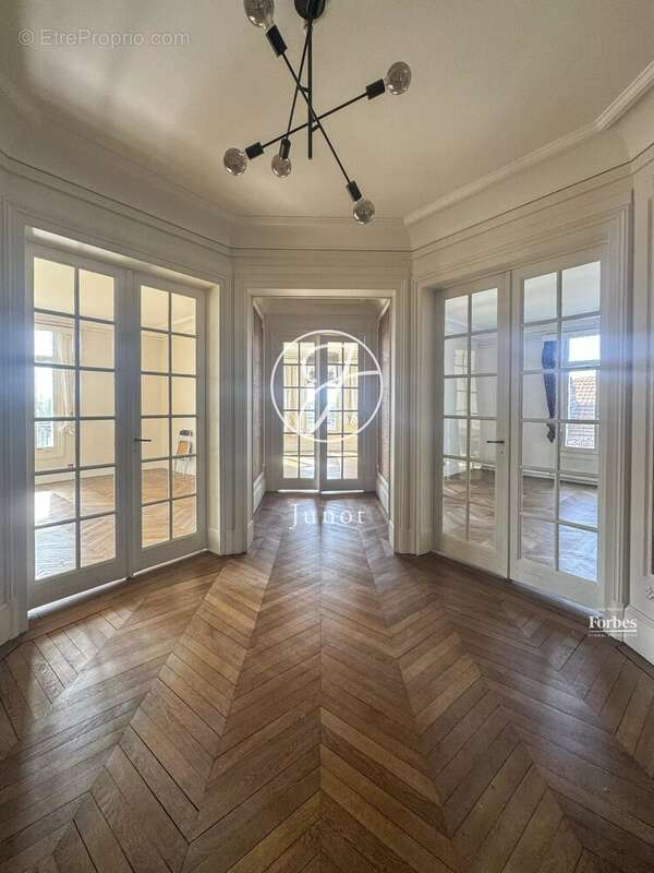 Appartement à LA MADELEINE